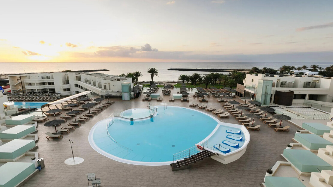 HD Beach Resort & Spa